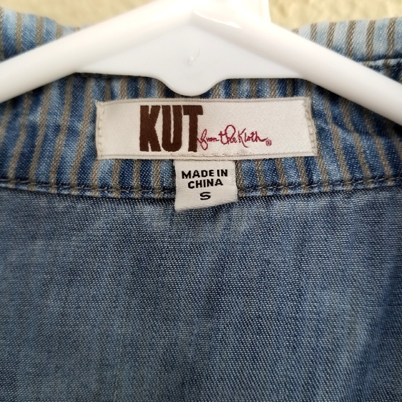 Kut From The Kloth Chambray Casual Shirtdress - Picture 8 of 9